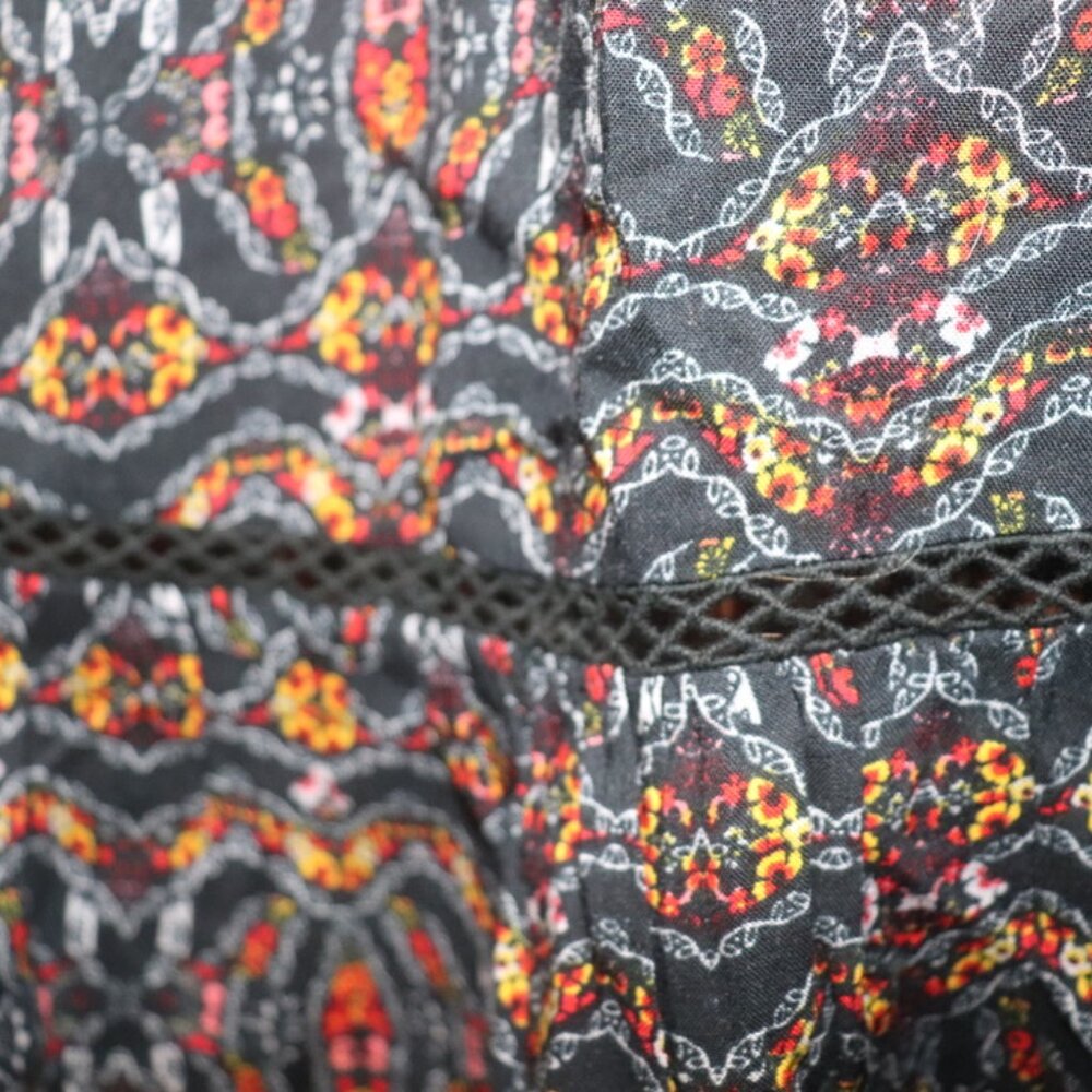 Good Luck Gem Boho Top Keyhole Back Sleeveless, Size 1X, Missing Button - Picture 6 of 11